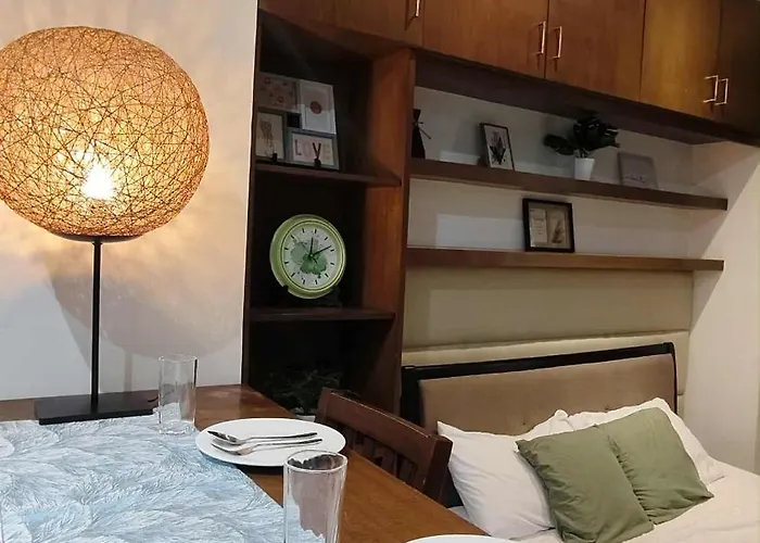 Aparthotel Christine Ph At The Gramercy Residences Makati 2*