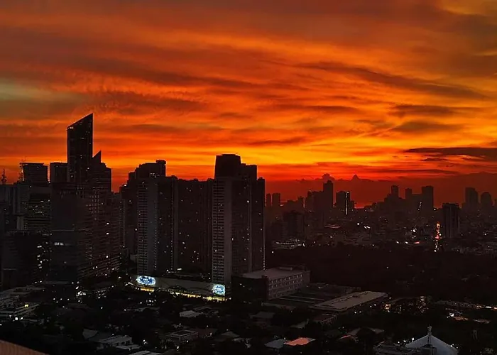 Christine Ph At The Gramercy Residences Makati Aparthotel